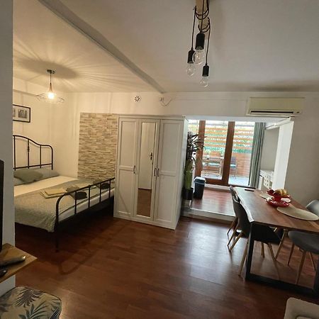 Apartma Ella 코페르 외부 사진